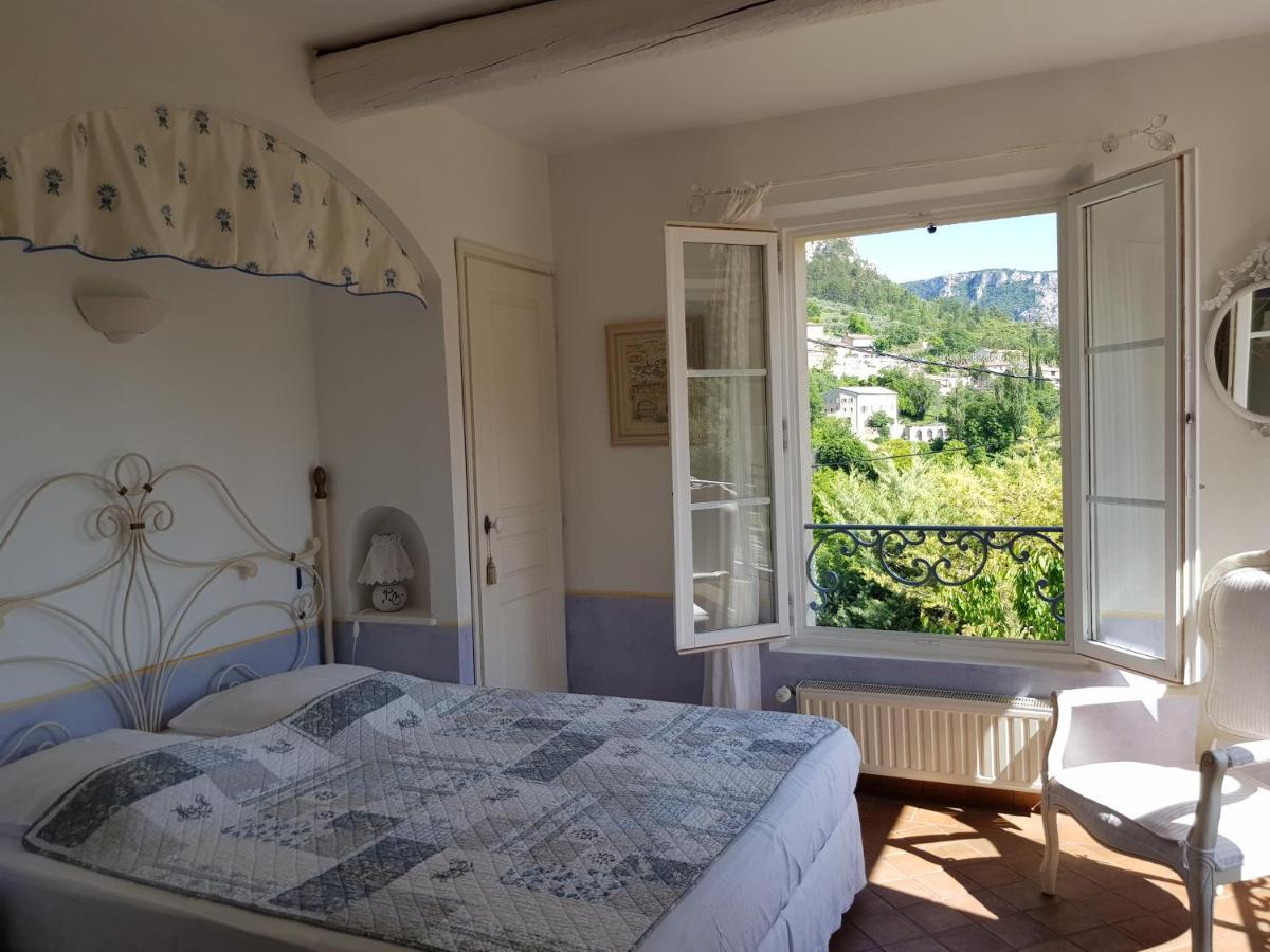 Bed and Breakfast Bastide Des Oliviers Мустье-Сент-Мари Экстерьер фото