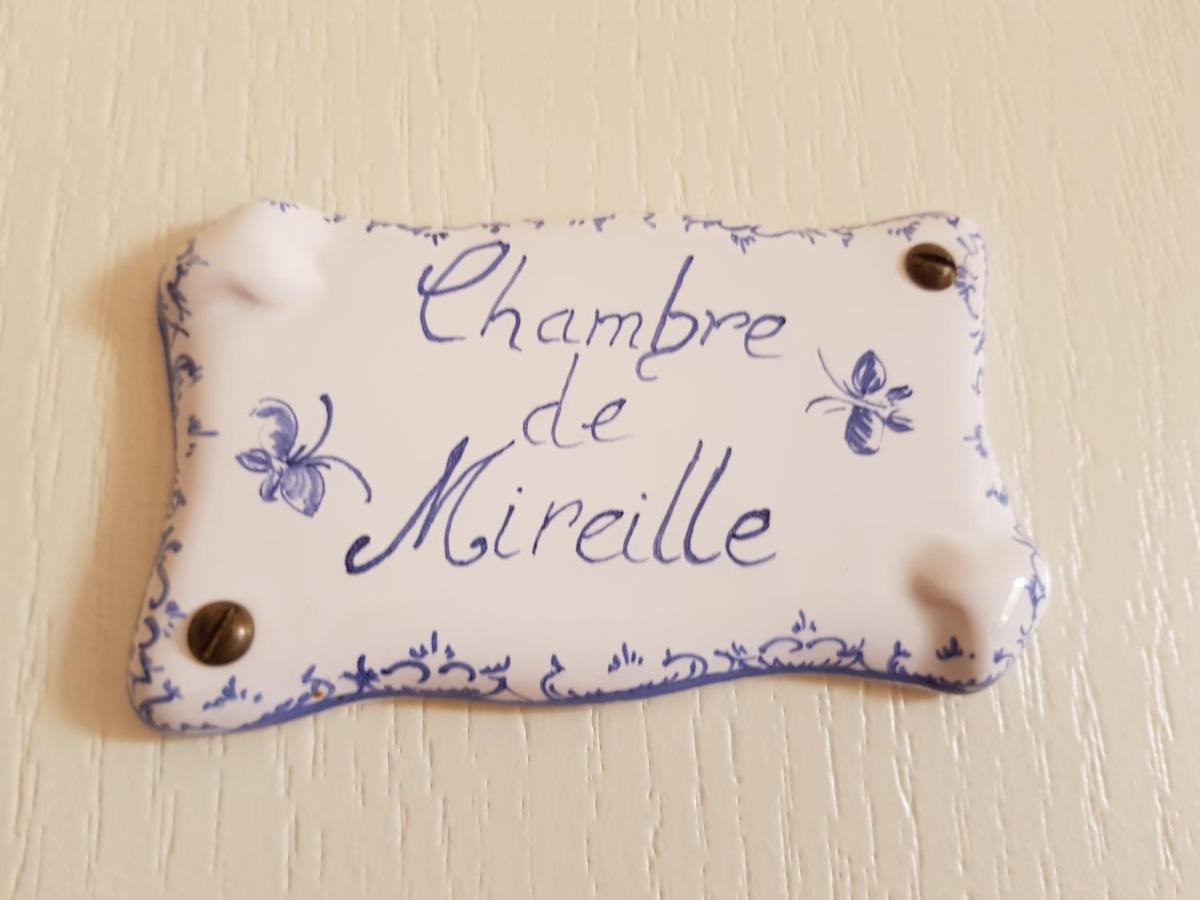 Bed and Breakfast Bastide Des Oliviers Мустье-Сент-Мари Экстерьер фото